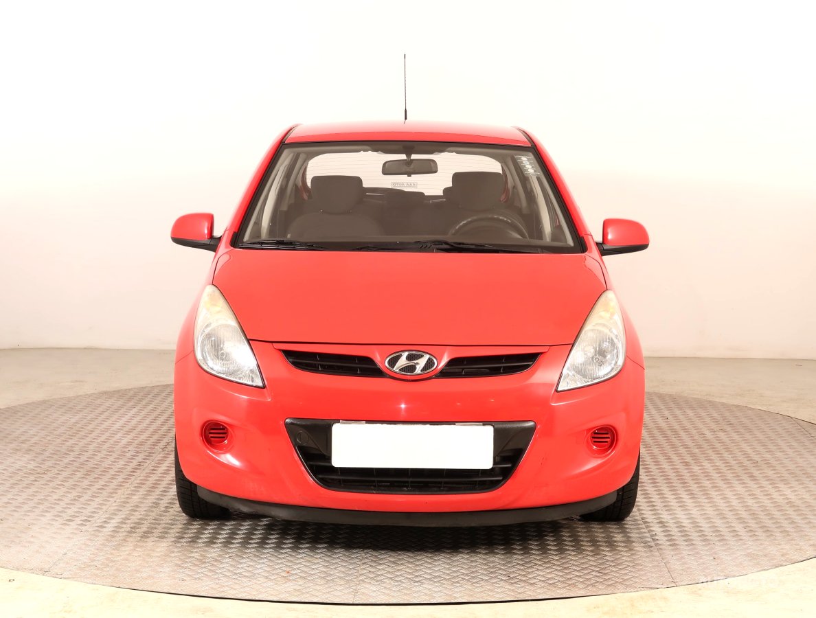 Hyundai i20, 2011 - pohled č. 2