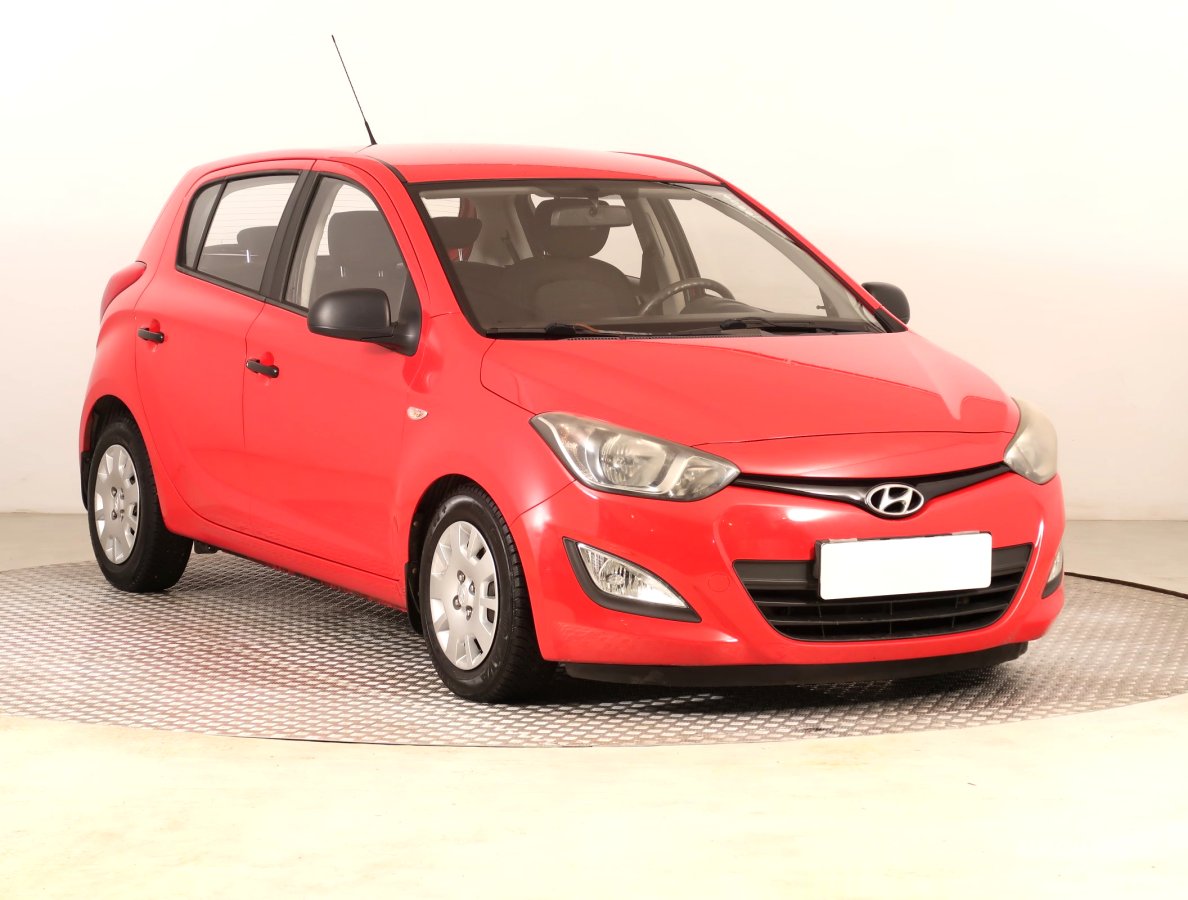 Hyundai i20, 2013 - celkový pohled