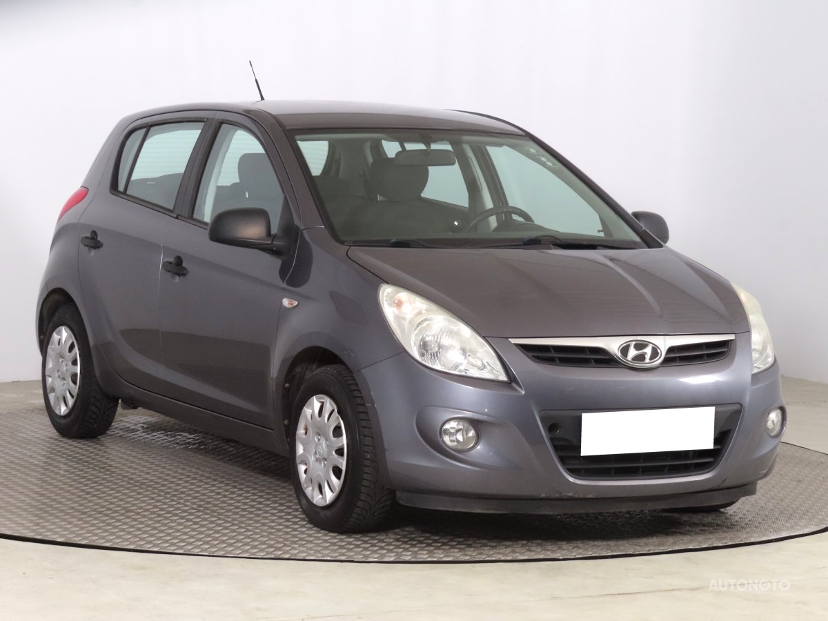 Hyundai i20, 2011 - pohled č. 1