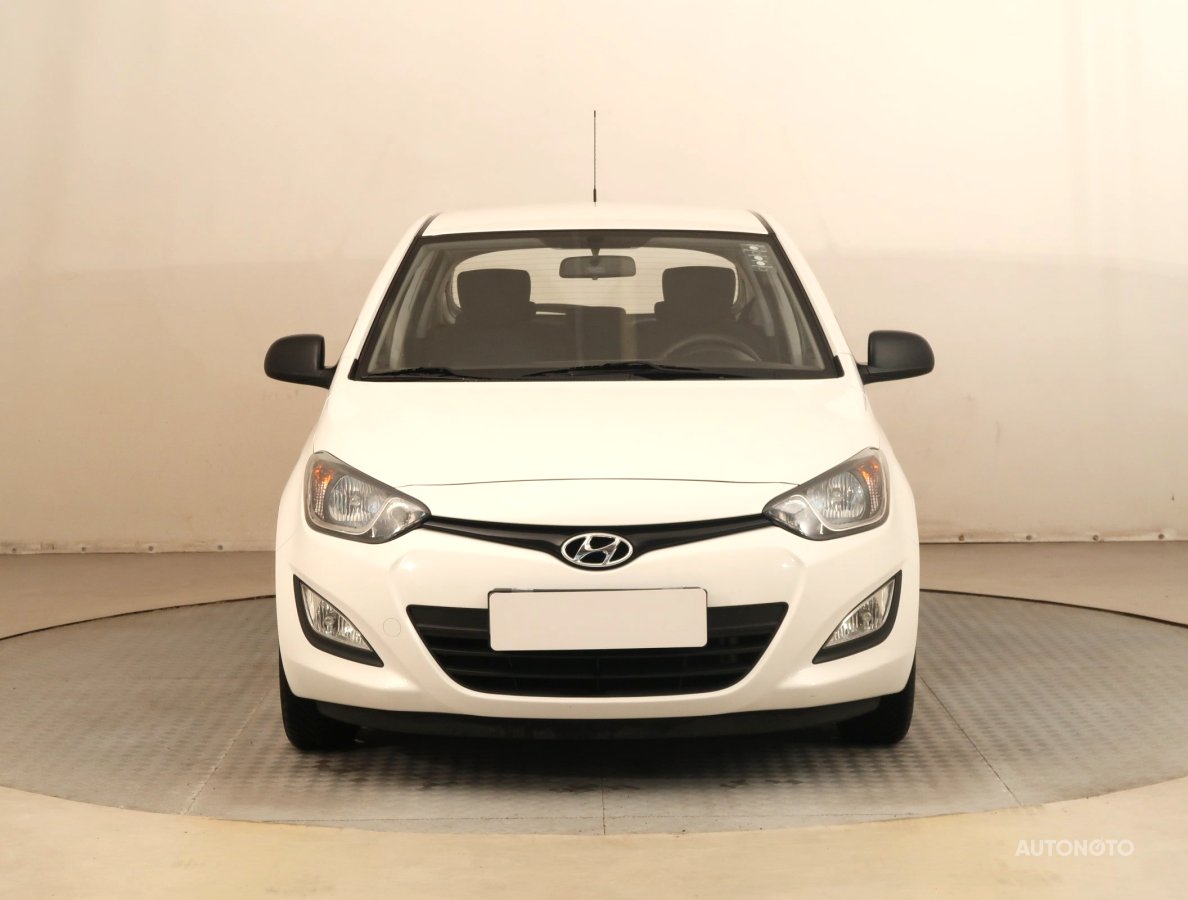 Hyundai i20, 2014 - pohled č. 2
