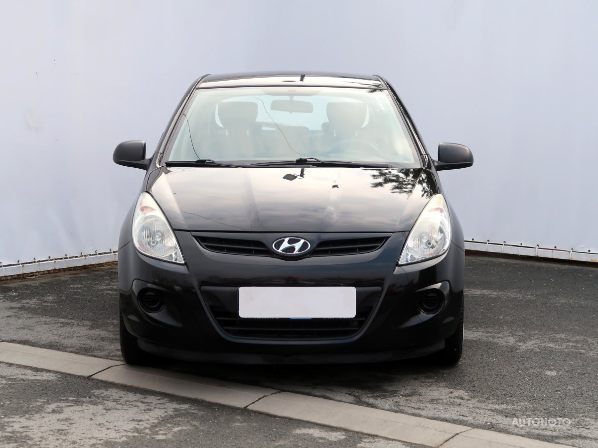 Hyundai i20, 2009 - pohled č. 2