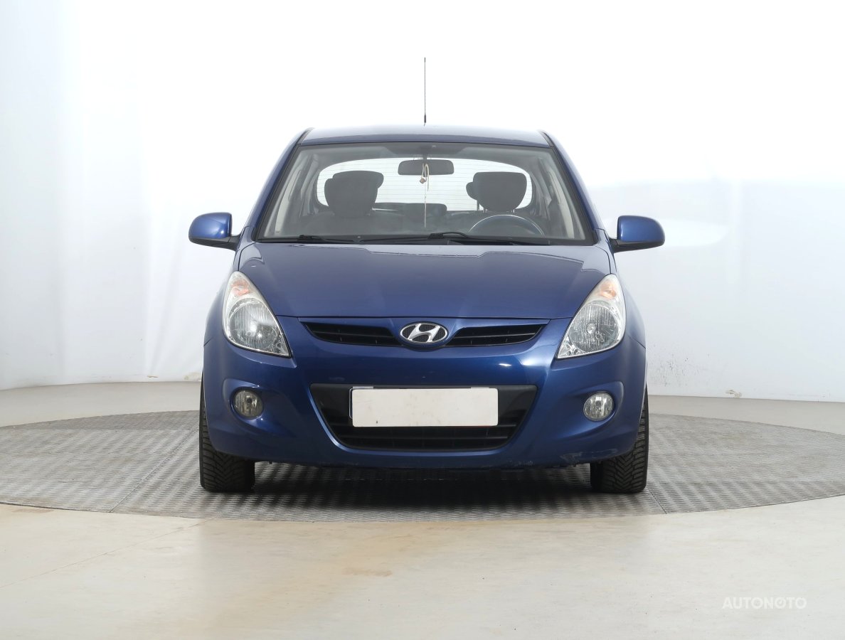 Hyundai i20, 2012 - pohled č. 2