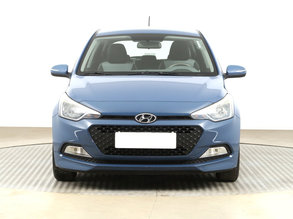 Hyundai i20, 2015 - pohled č. 2