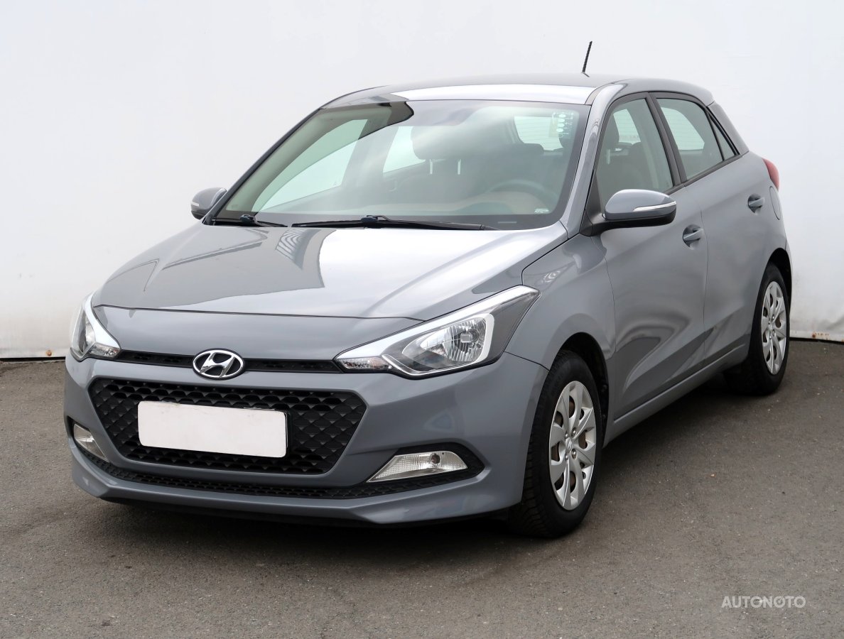 Hyundai i20, 2014 - pohled č. 3