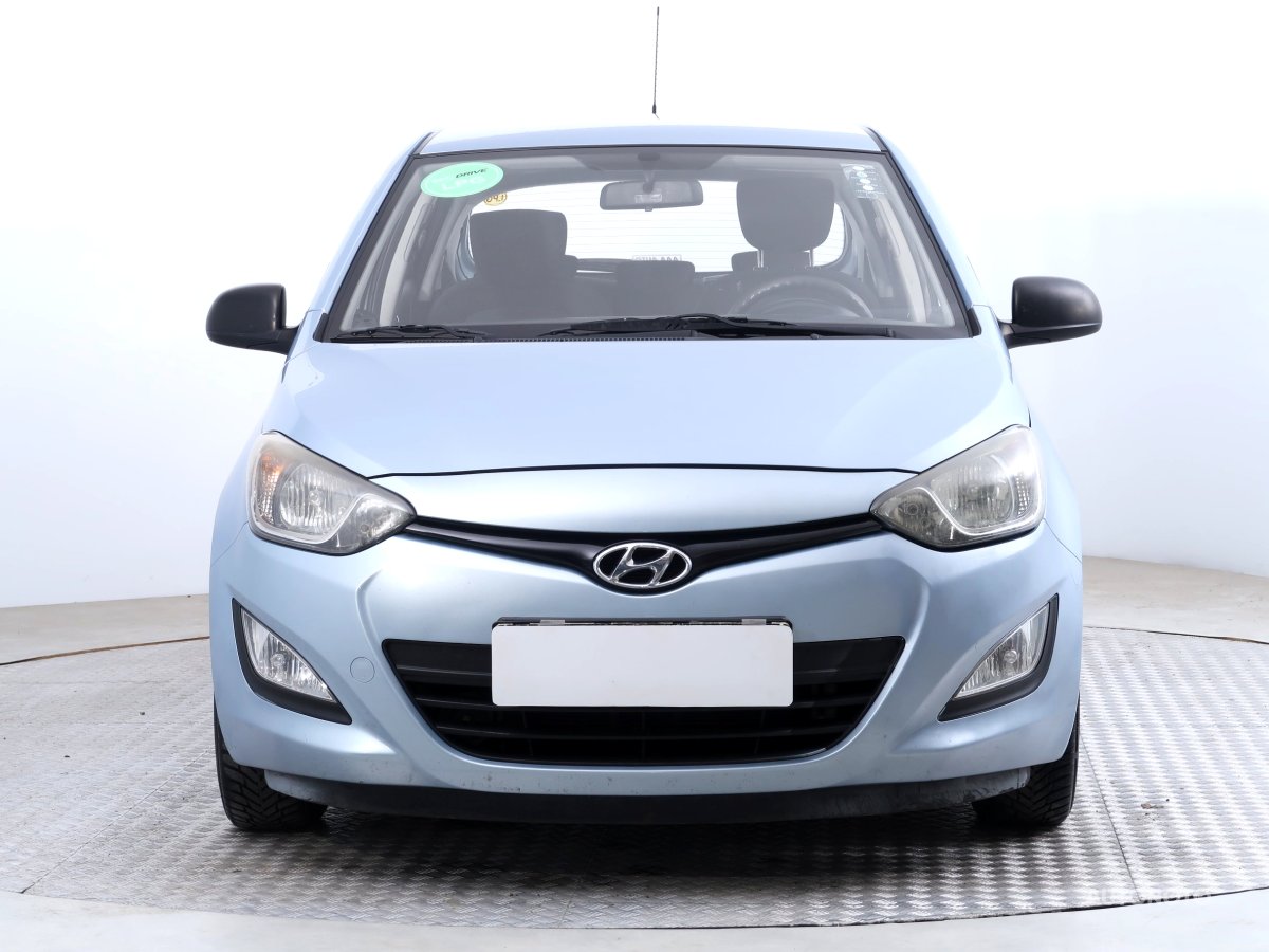 Hyundai i20, 2013 - pohled č. 2