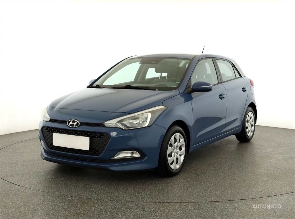 Hyundai i20, 2015 - pohled č. 3