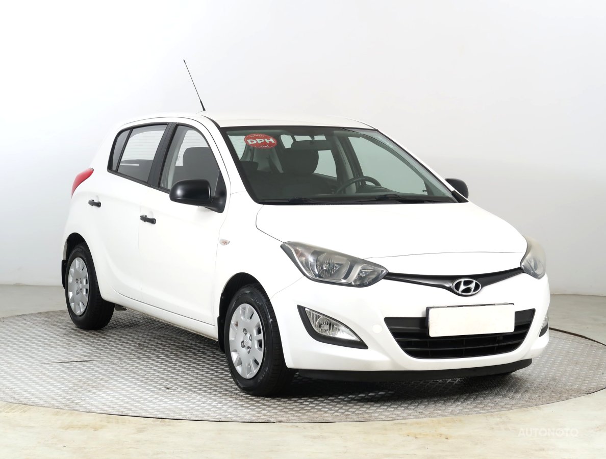 Hyundai i20, 2013 - celkový pohled