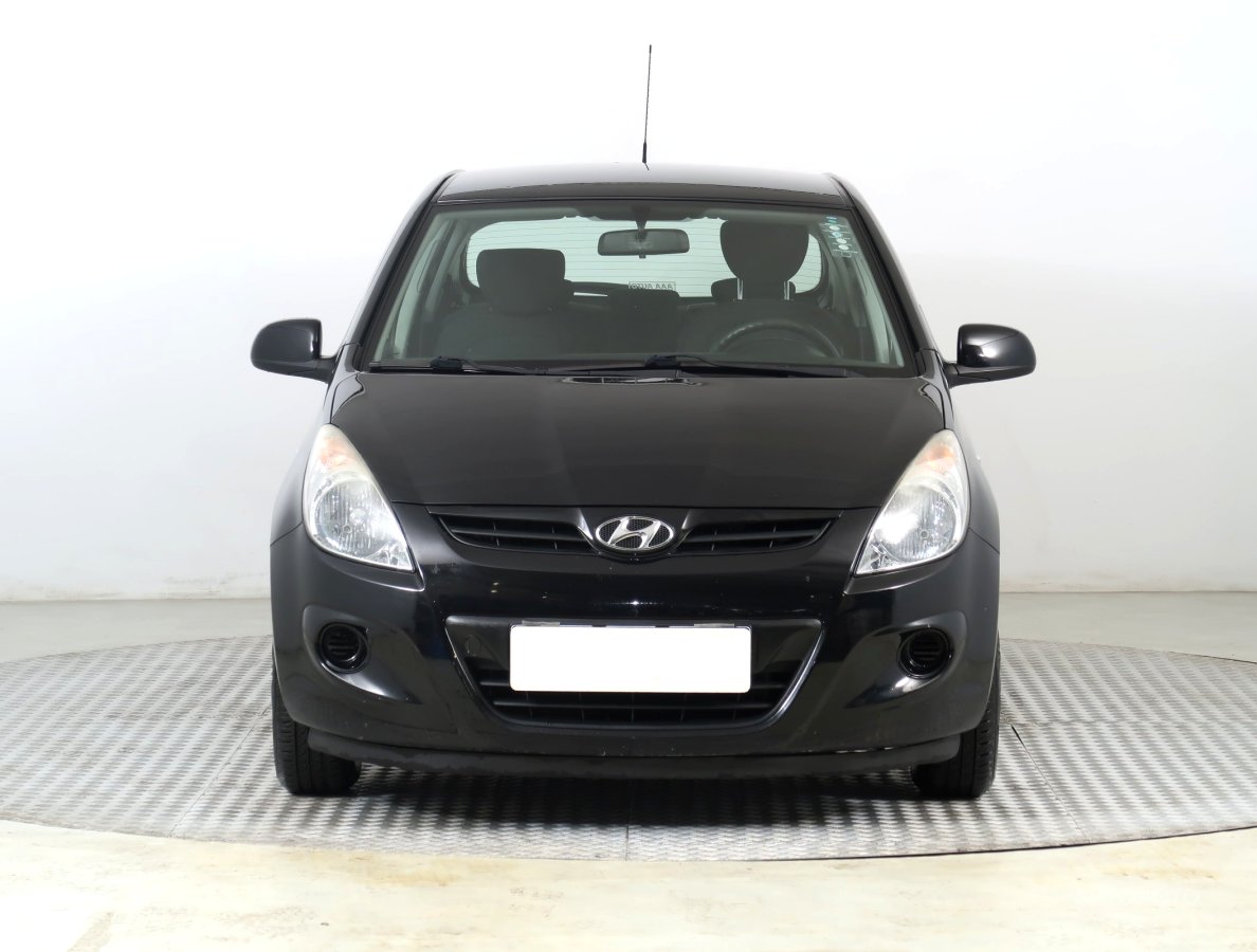 Hyundai i20, 2012 - pohled č. 2