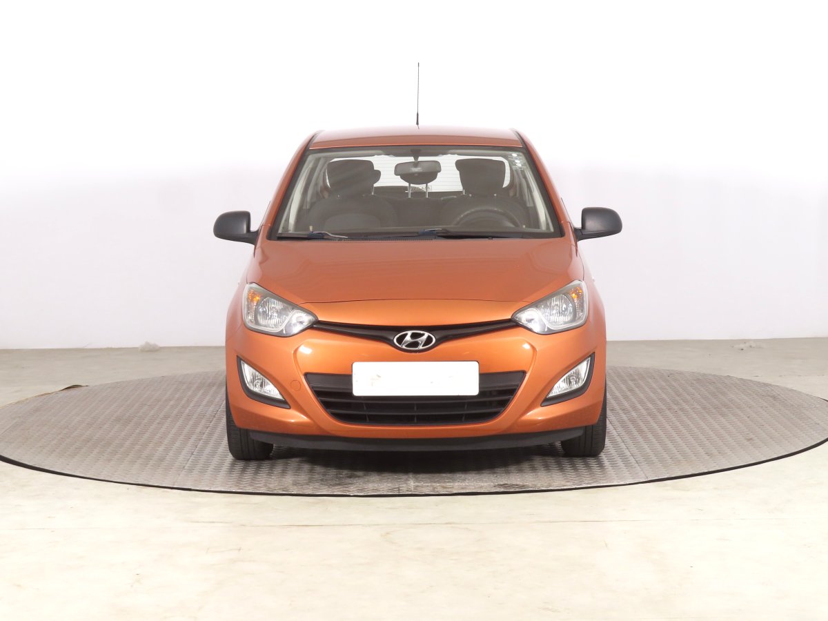 Hyundai i20, 2014 - pohled č. 2