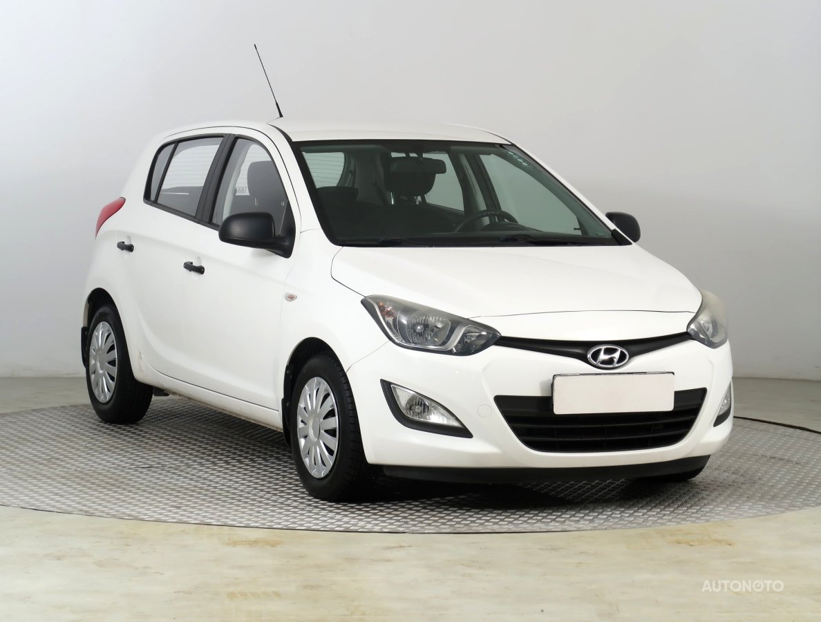 Hyundai i20, 2013 - celkový pohled