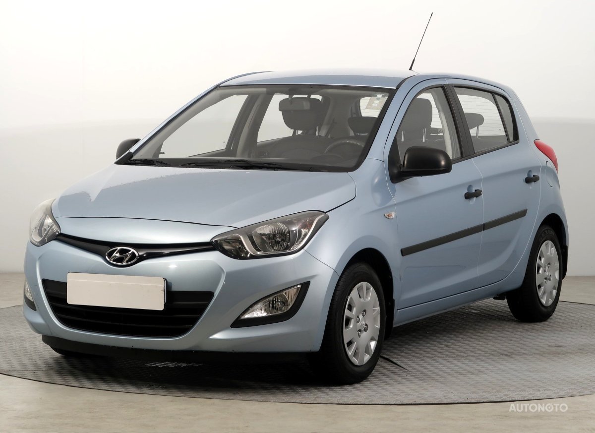 Hyundai i20, 2014 - pohled č. 3