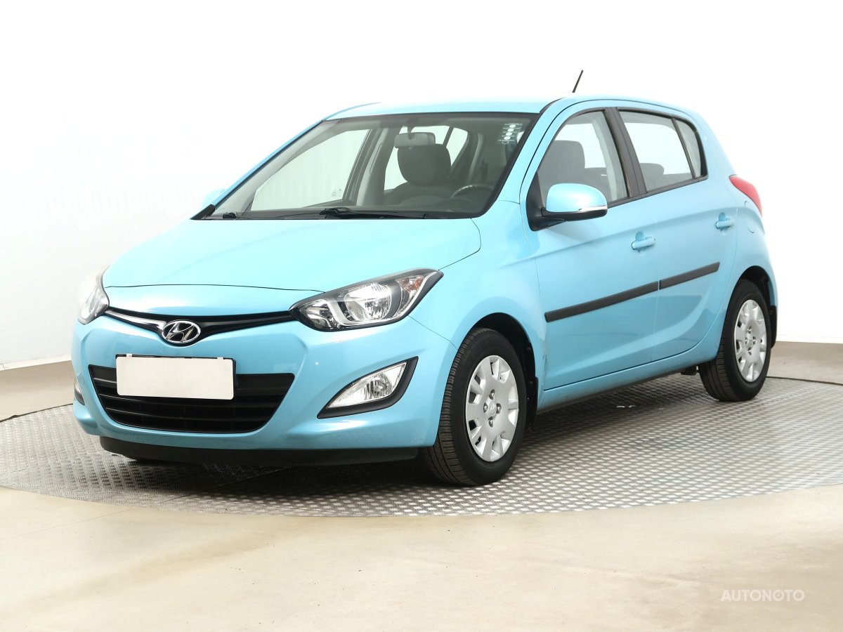 Hyundai i20, 2014 - pohled č. 3