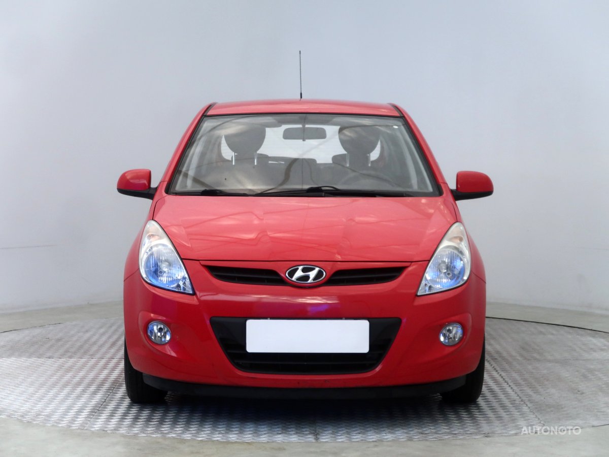 Hyundai i20, 2012 - pohled č. 2
