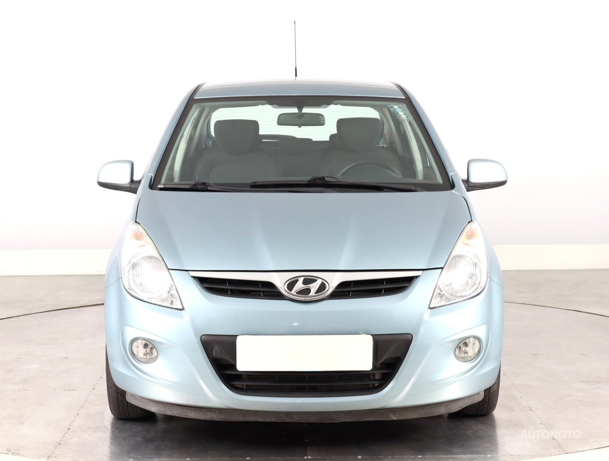 Hyundai i20, 2012 - pohled č. 2