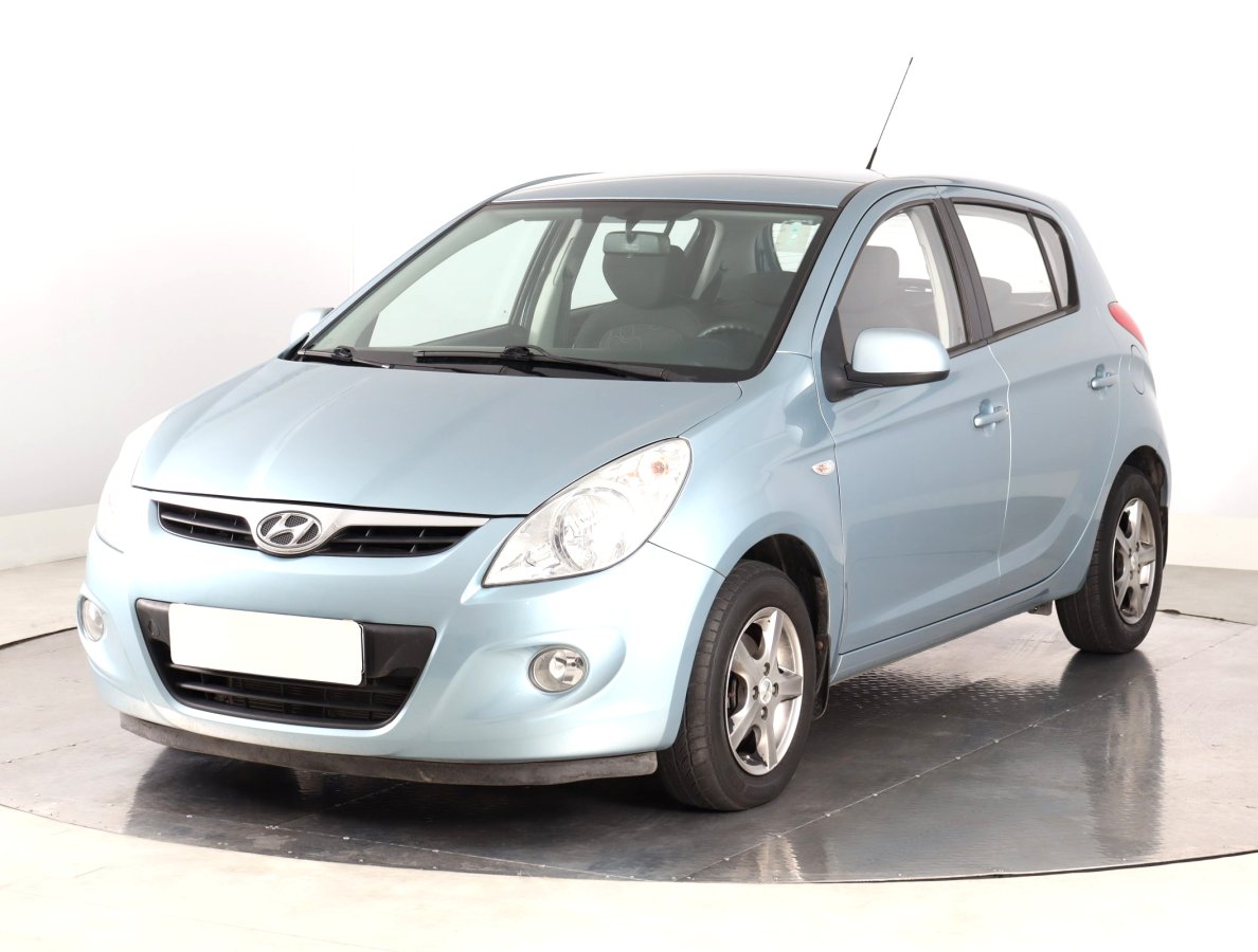 Hyundai i20, 2012 - pohled č. 3