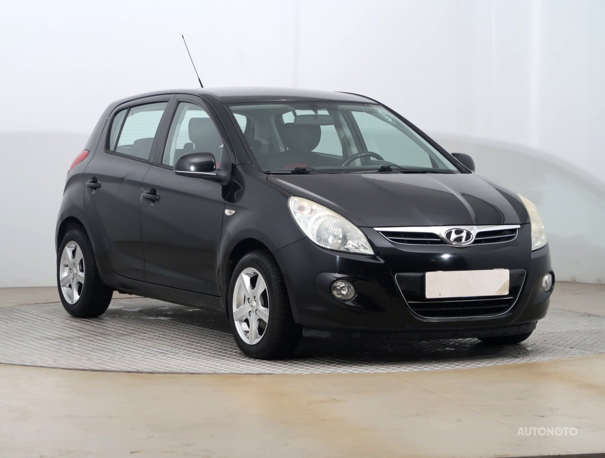 Hyundai i20, 2009 - celkový pohled