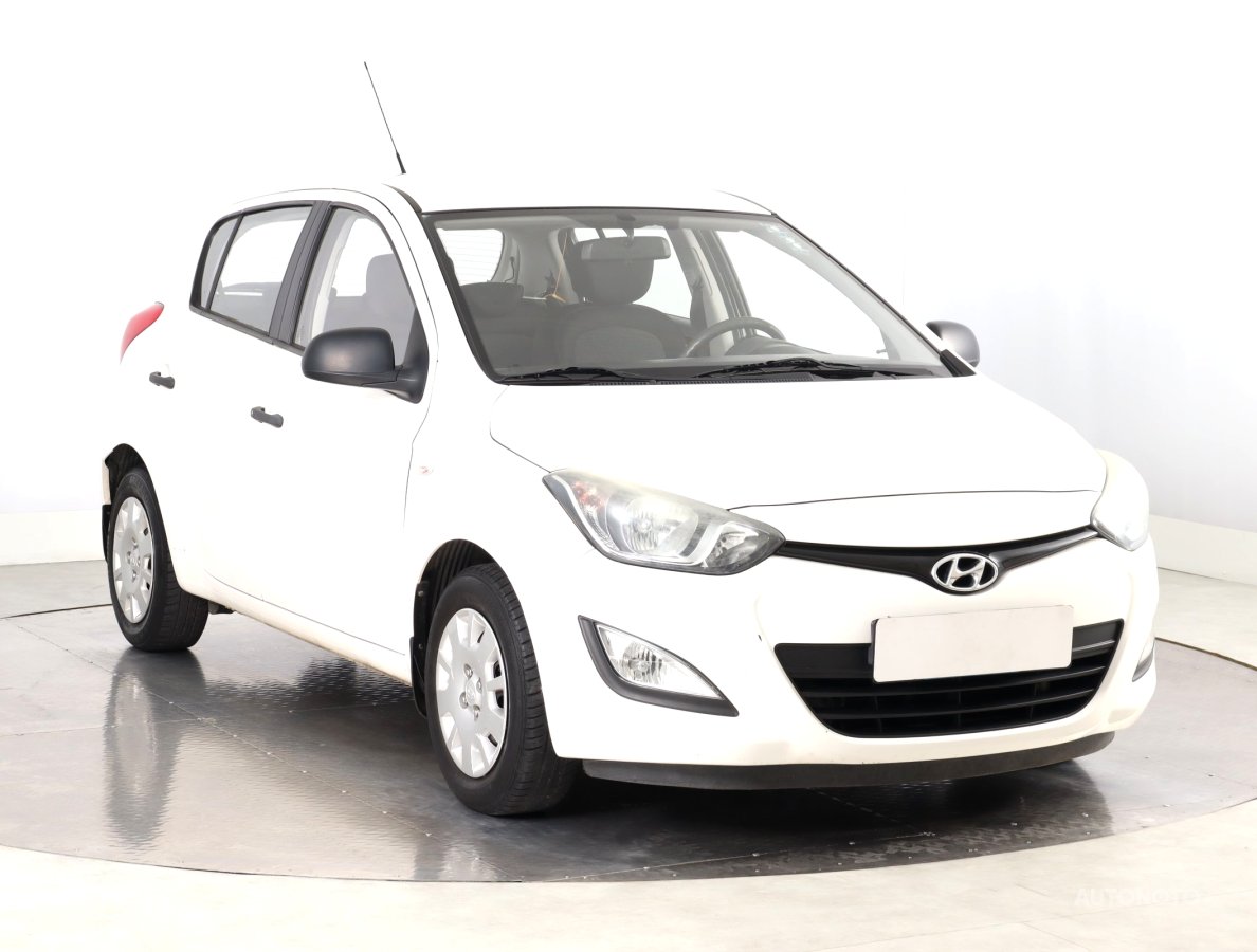 Hyundai i20, 2013 - celkový pohled