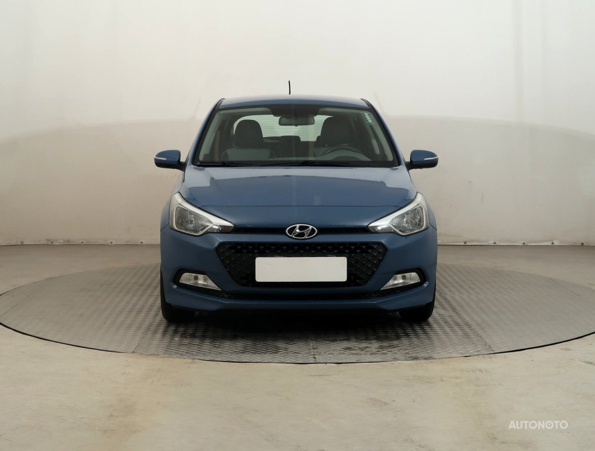 Hyundai i20, 2015 - pohled č. 2