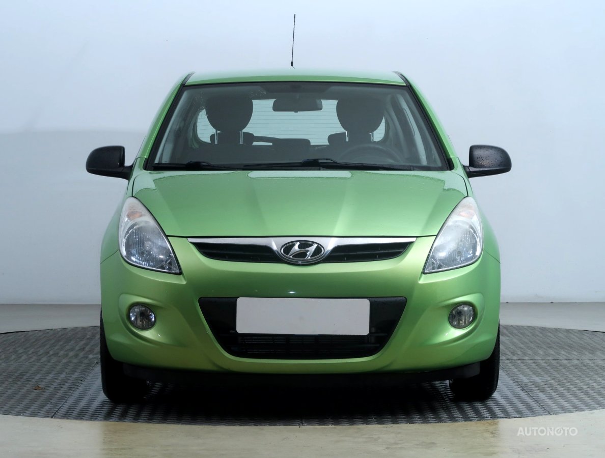 Hyundai i20, 2012 - pohled č. 2