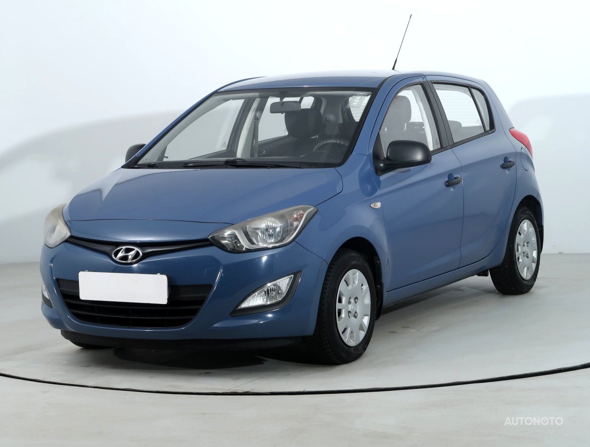 Hyundai i20, 2014 - pohled č. 3