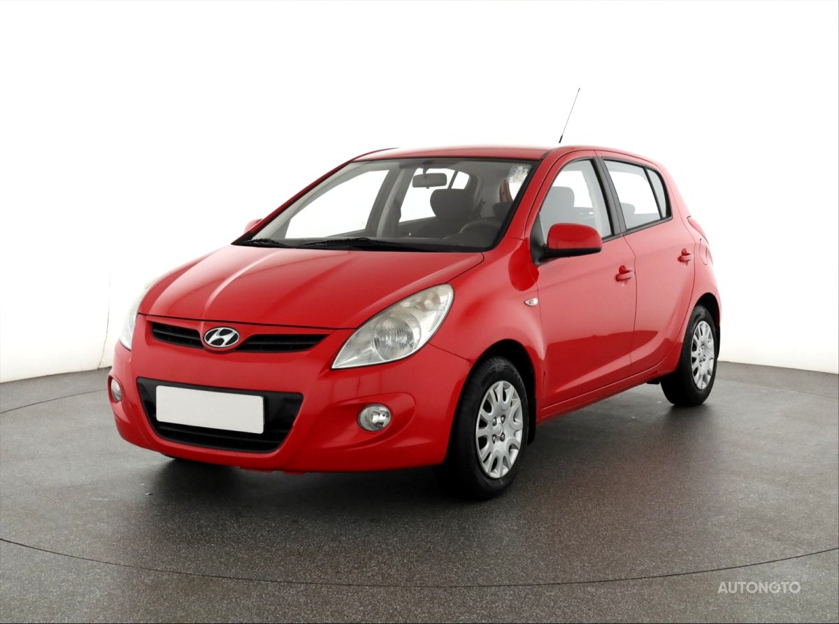 Hyundai i20, 2012 - pohled č. 3