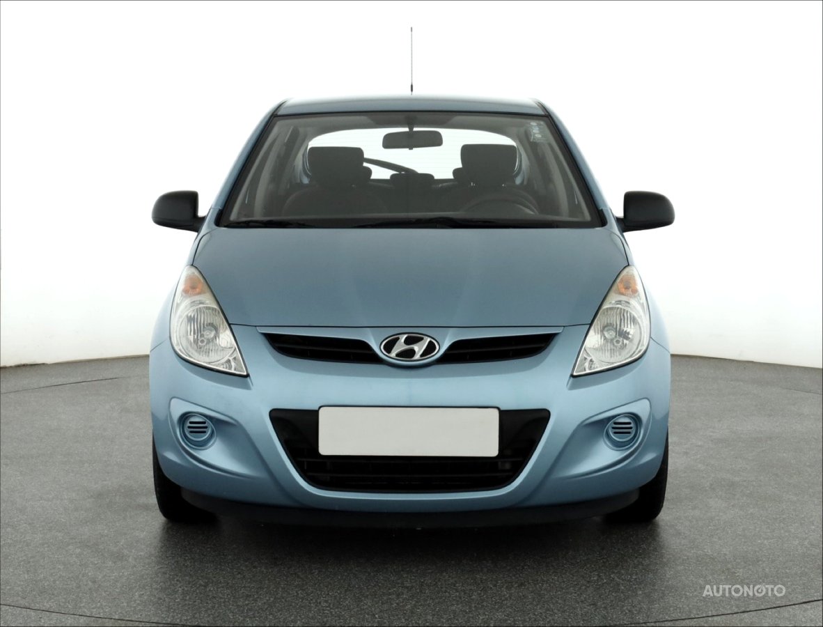 Hyundai i20, 2010 - pohled č. 2