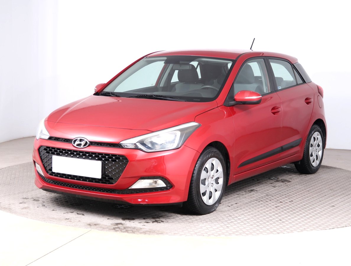 Hyundai i20, 2015 - pohled č. 3