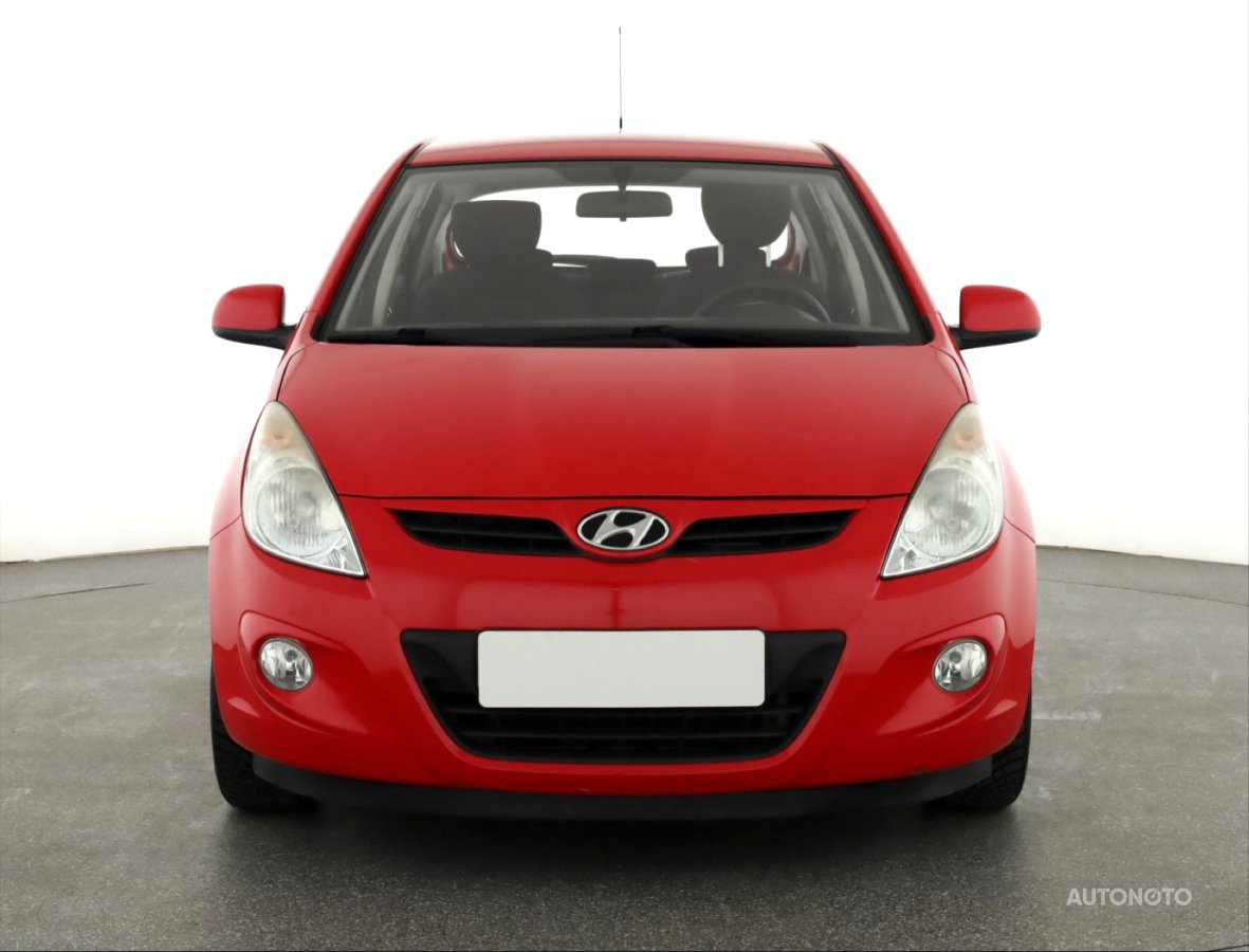 Hyundai i20, 2012 - pohled č. 2