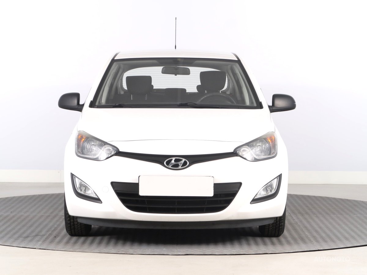 Hyundai i20, 2014 - pohled č. 2
