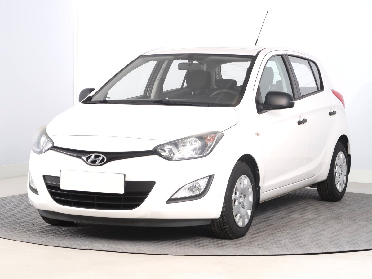 Hyundai i20, 2014 - pohled č. 3