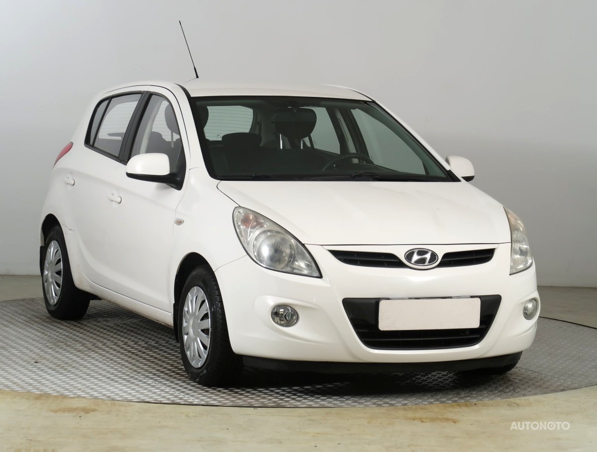 Hyundai i20, 2012 - celkový pohled