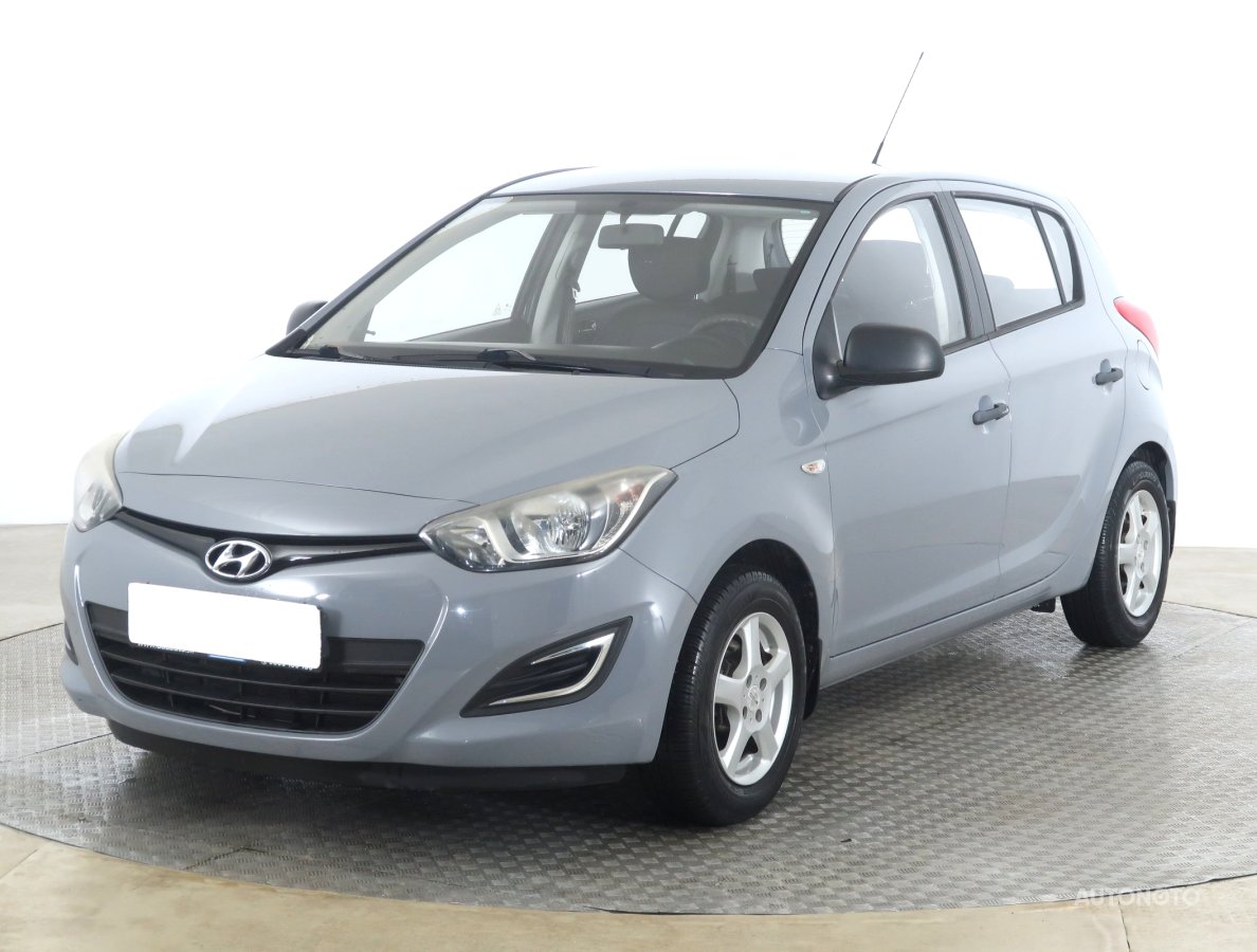Hyundai i20, 2014 - pohled č. 3