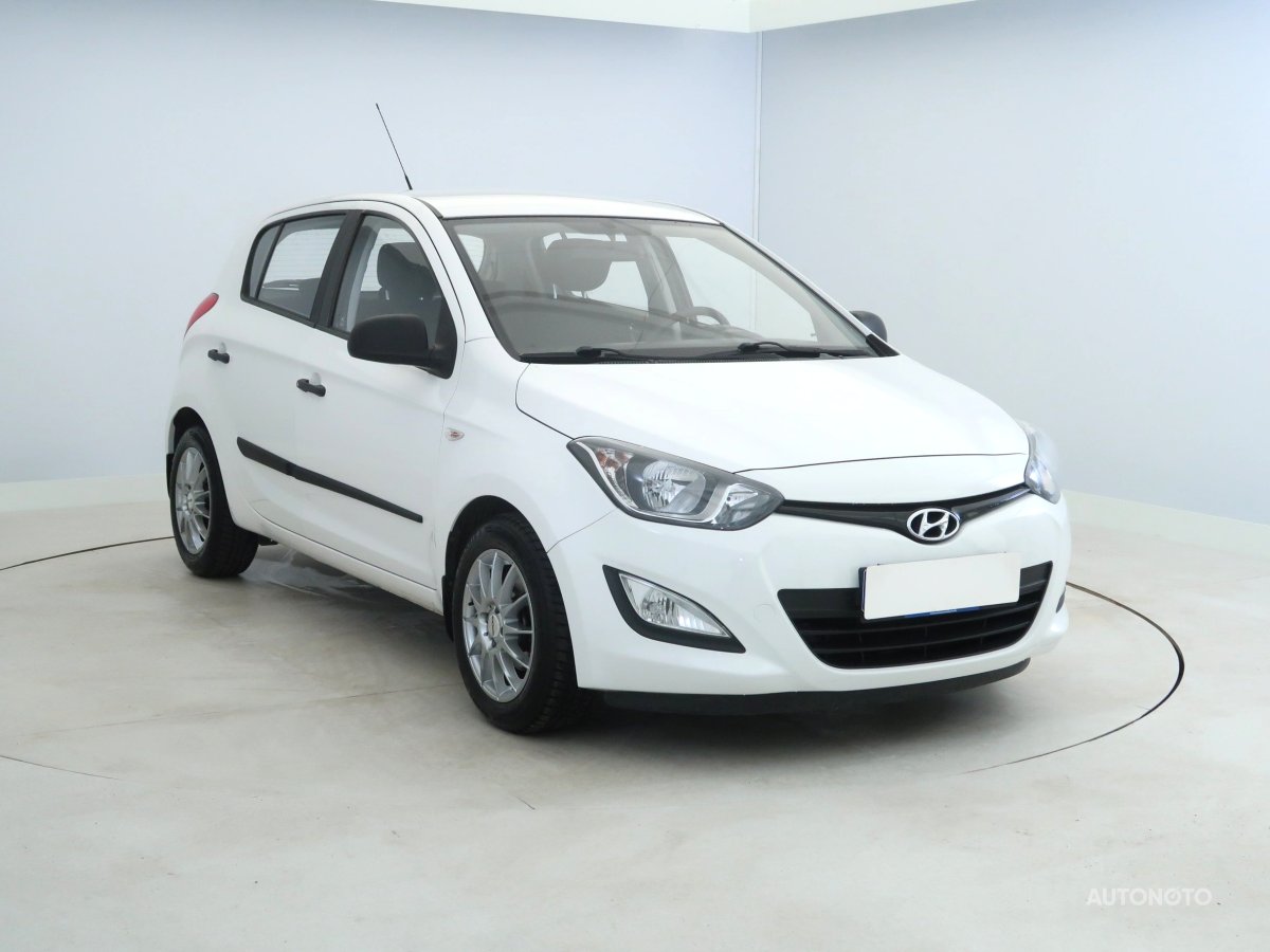 Hyundai i20, 2013 - celkový pohled