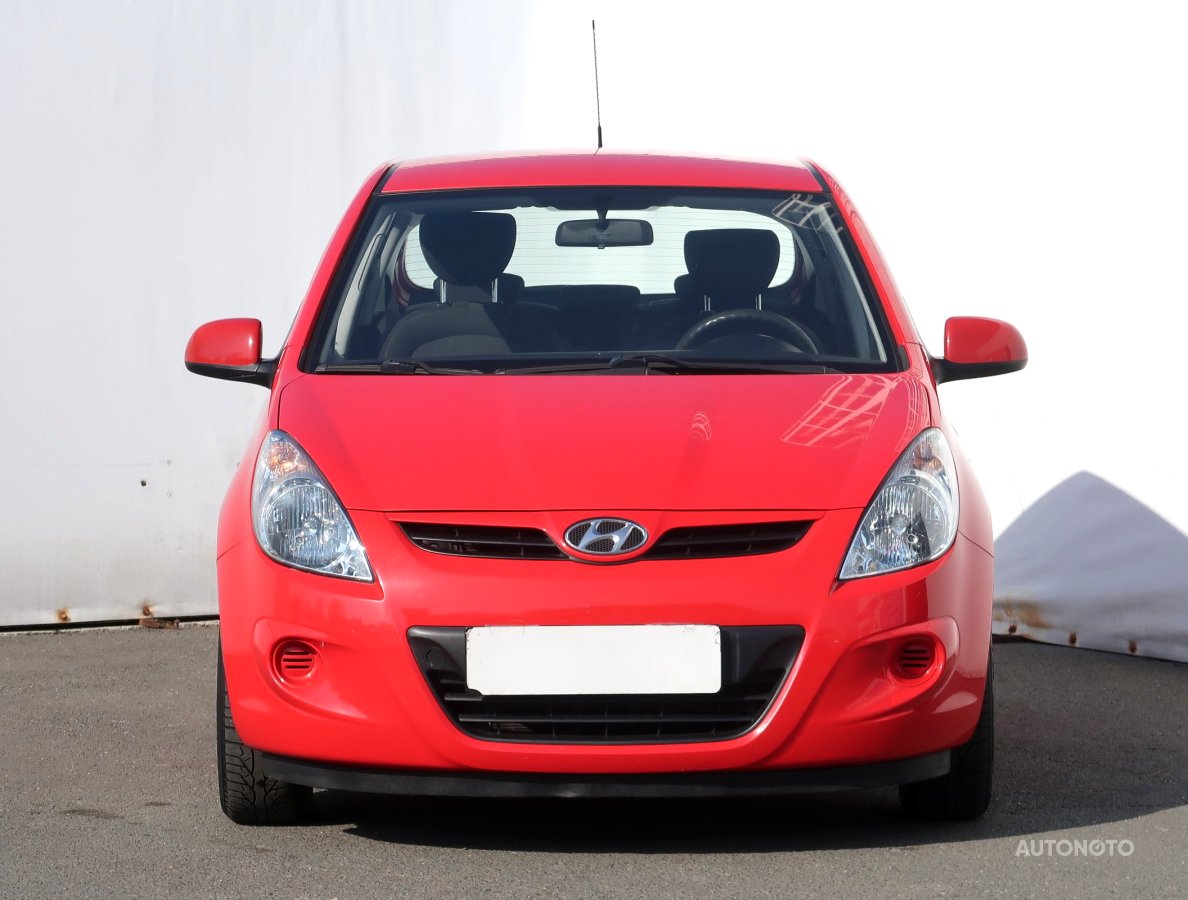 Hyundai i20, 2011 - pohled č. 2