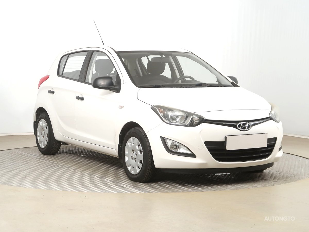 Hyundai i20, 2013 - celkový pohled