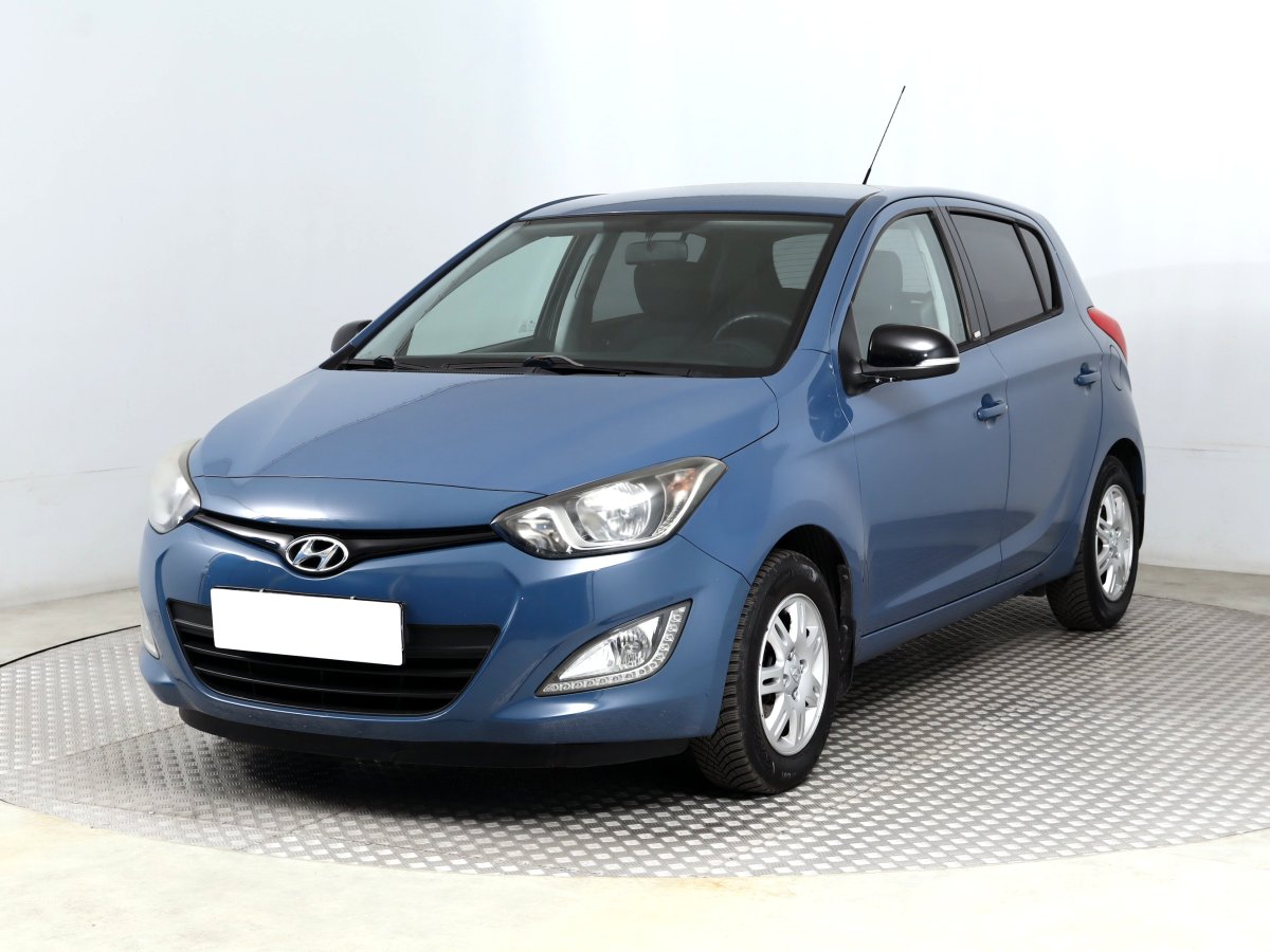 Hyundai i20, 2014 - pohled č. 3