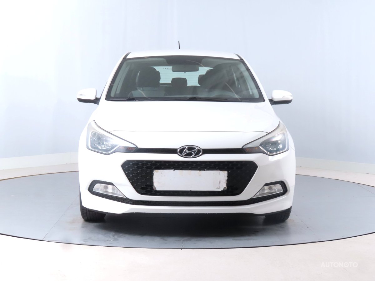 Hyundai i20, 2015 - pohled č. 2