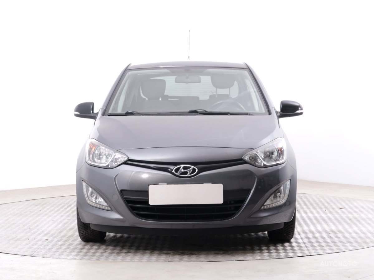 Hyundai i20, 2014 - pohled č. 2