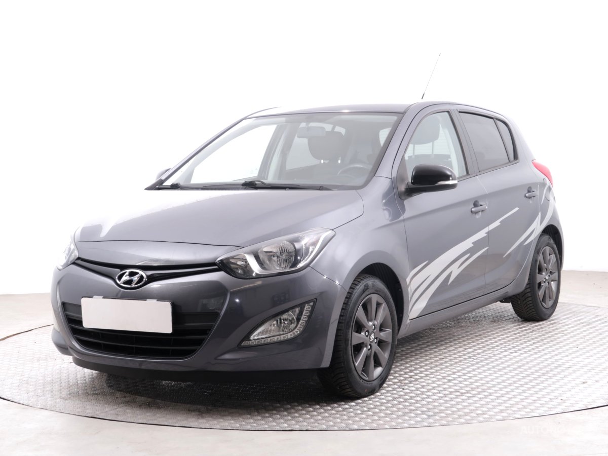 Hyundai i20, 2014 - pohled č. 3