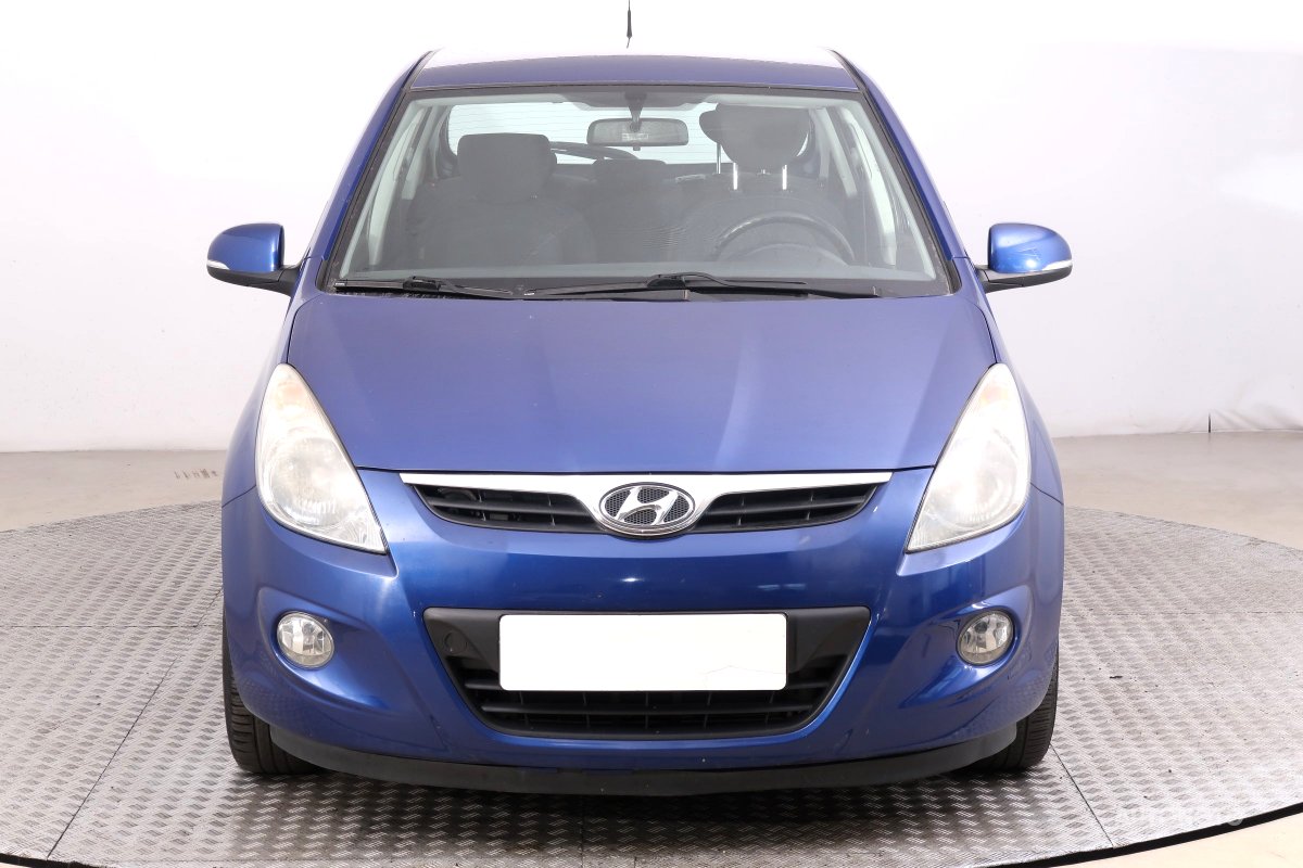Hyundai i20, 2011 - pohled č. 2