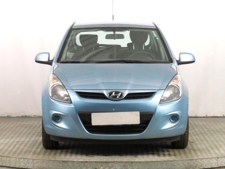 Hyundai i20, 2009 - pohled č. 2