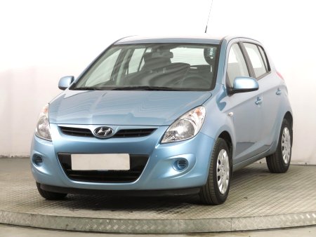 Hyundai i20, 2009 - pohled č. 3