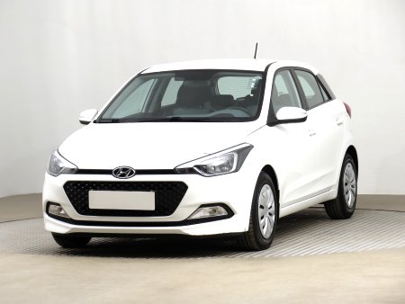 Hyundai i20, 2015 - pohled č. 3
