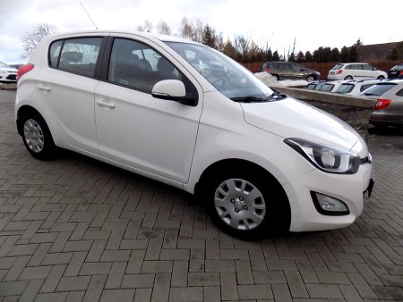 Hyundai i20, 2013 - pohled č. 4
