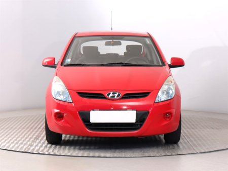 Hyundai i20, 2009 - pohled č. 2
