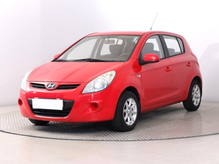 Hyundai i20, 2009 - pohled č. 3