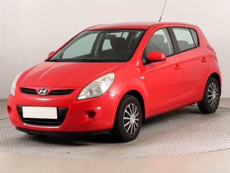 Hyundai i20, 2009 - pohled č. 3