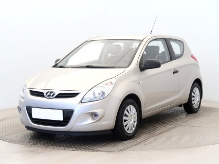Hyundai i20, 2011 - pohled č. 3