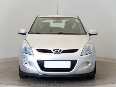 Hyundai i20, 2009 - pohled č. 2
