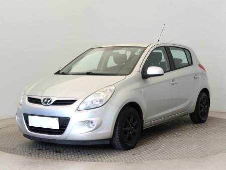 Hyundai i20, 2009 - pohled č. 3